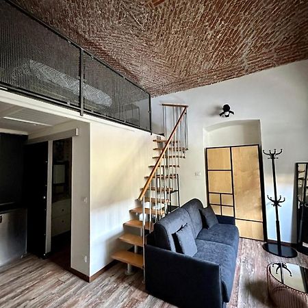 Casa Santa Chiara - Vicino Porta Susa F.S. Turim Exterior foto