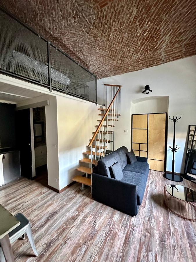 Casa Santa Chiara - Vicino Porta Susa F.S. Turim Exterior foto